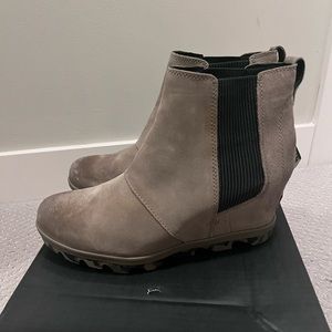 NWT Sorel Joan of Arctic Wedge II Boots